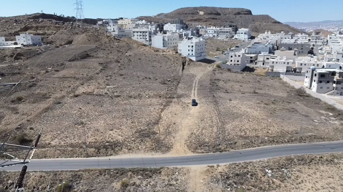 ارض سر العبب 4888