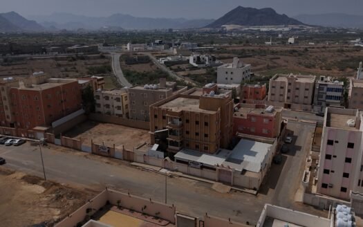 عمارة للبيع فرصة استثمارية عقارية ذهبية في محايل عسير – حي الضرس