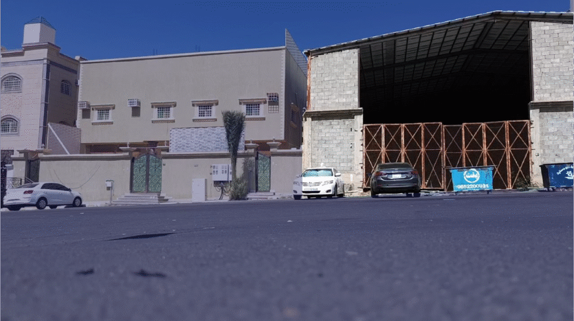 مستودع تجاري بجوار النهدي بالمنسك