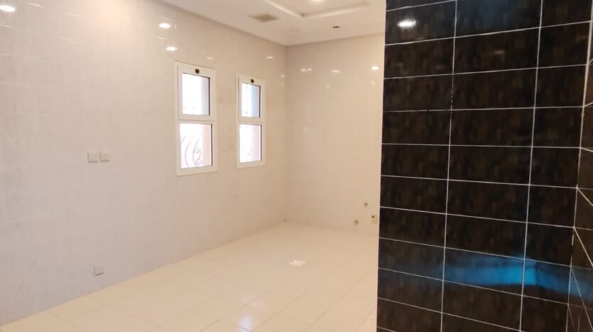 فيلا درة المنسك 305 متر