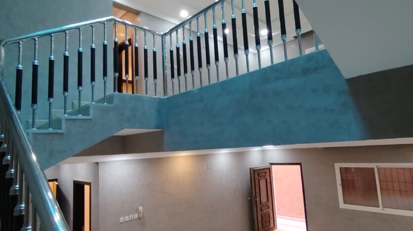 فيلا درة المنسك 305 متر