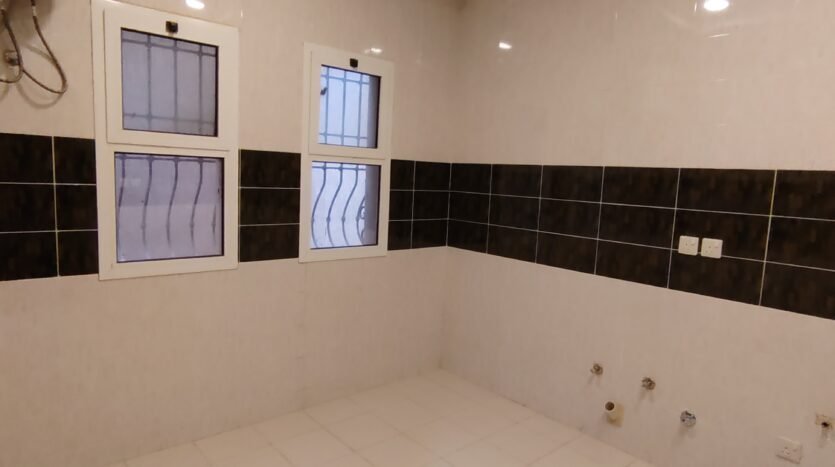 فيلا درة المنسك 305 متر