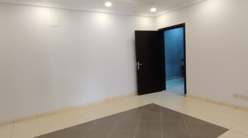 فيلا درة المنسك 305 متر