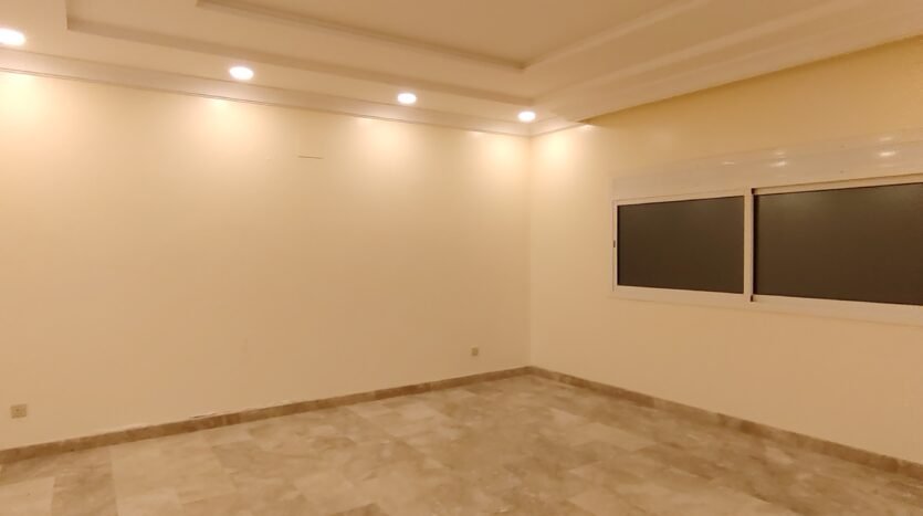 فيلا درة المنسك 305 متر