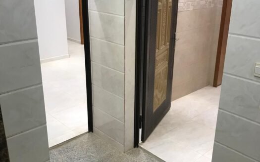 فيلا العمر بثلاث وحدات مستقلة ومصعد وقسم ضيافة فاخر.. عنوان الفخامة والرحابة!