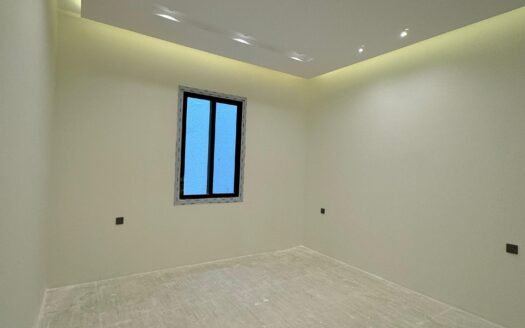 امتلك شقة العمر بتصميم عصري ومدخل خاص وحوش مستقل.. فخامة تبدأ من الباب!