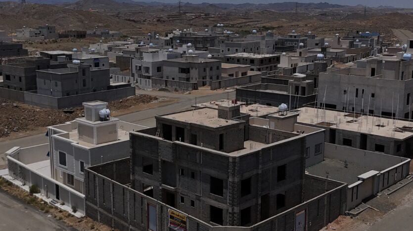 عمارة عضم روابي ابها حي السوسن