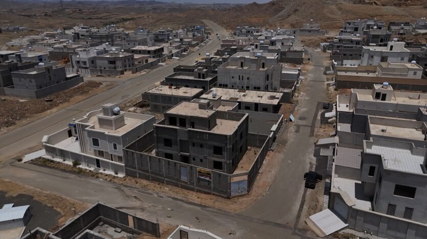 عمارة عضم روابي ابها حي السوسن