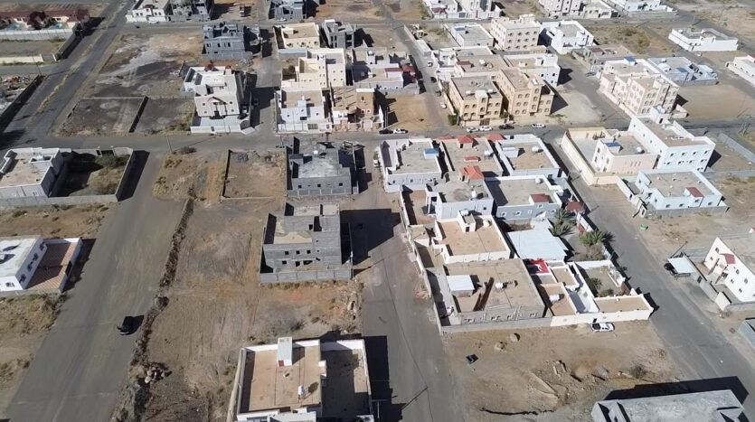 ارض سكنية حي طيبات مدينة عقيق