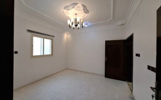 امتلك مساحتك الخاصة في قلب حي المنسك الراقي: شقة تمليك فاخرة بحوش وسطح خاص – خلف البنك الاهلي