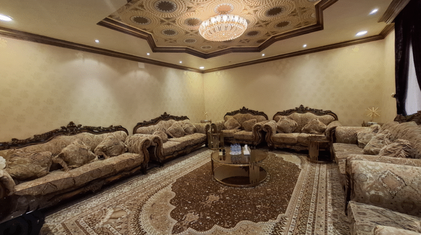 عمارة حي العرين – أبها | 3 أدوار + بدروم | مؤثثة بالكامل