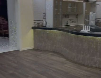 دور سكني مميز للإيجار يتمتع بإطلالة ساحرة على مزرعة