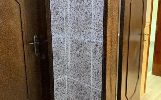 للإيجار الصيفي شقتان مفروشتان بالكامل – حي المنسك | موقع حيوي مع سطح خاص وأجهزة كاملة!