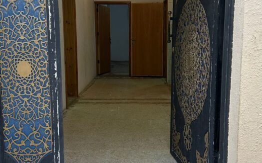 🏡 فرصة سكنية مميزة لعائلة تبحث عن الراحة والمساحة!