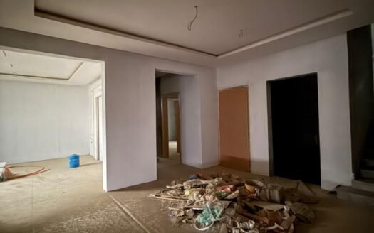 🏡 فيلا بناء شخصي للبيع – شمال أبها (شوحط)