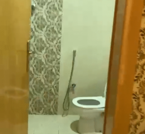 دور أرضي بموقع مميز في أبها