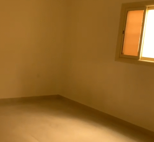 دور أرضي بموقع مميز في أبها