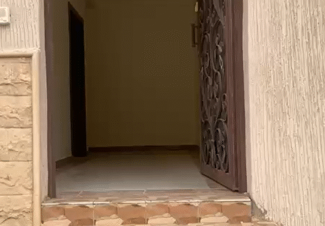 ✨ شقة مميزة للإيجار في حي المروج ✨📍 موقع هادئ وقريب من المسجد