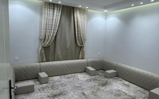 🏠 شقة مفروشة للإيجار – فرصة مثالية للسنة الدراسية 📚✨