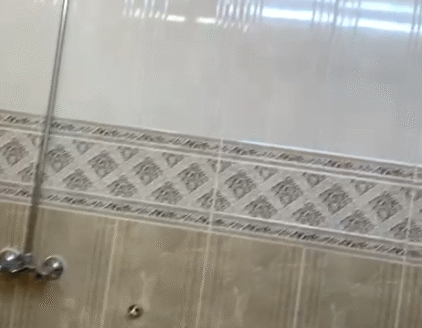 🏢 شقة للإيجار – دور ثالث