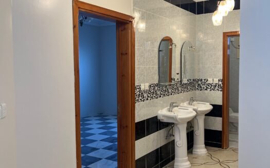 🏠 شقة مميزة للإيجار – بمواصفات راقية وموقع هادئ