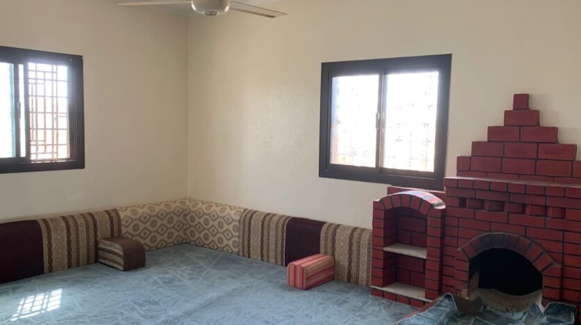 دور أرضي للايجار