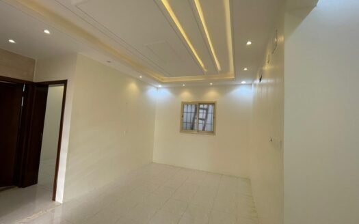 ✨ شقة للإيجار بالقرب من المطار – خلف قصر الأواني ✨