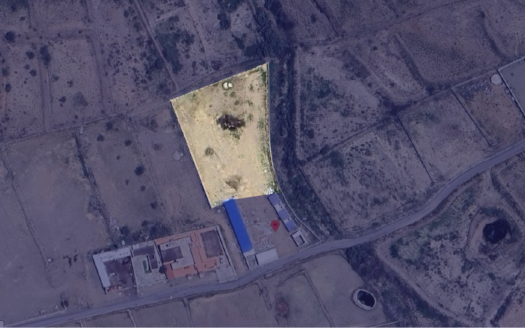 أرض للايجار علي الطريق العام وأرض داخلية ووحدات سكنية