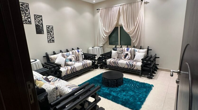 فيلا فاخرة بتصميم عصري