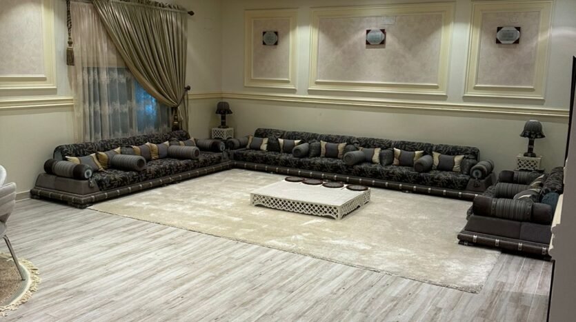 فيلا فاخرة بتصميم عصري