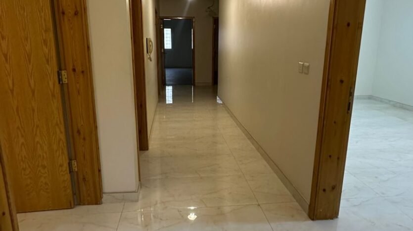 دور للايجار