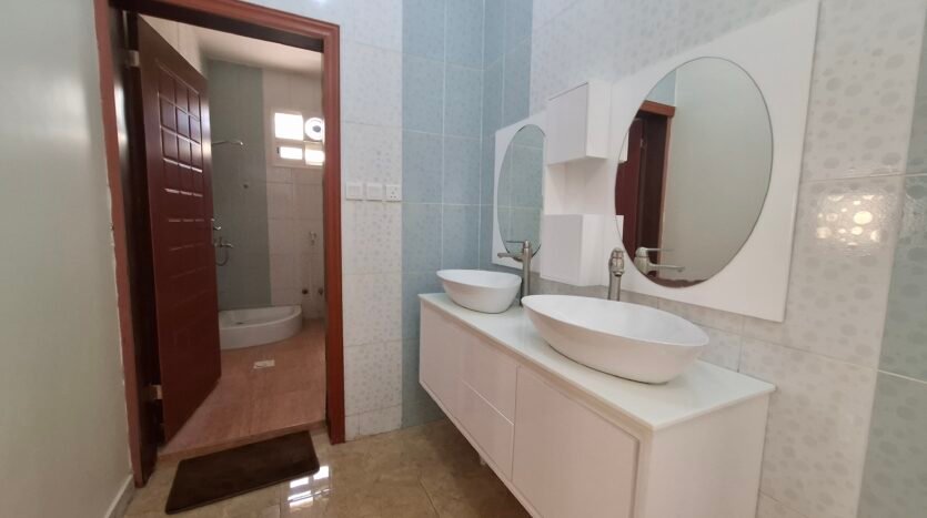 شقة غرفتين وصاله مؤثثة