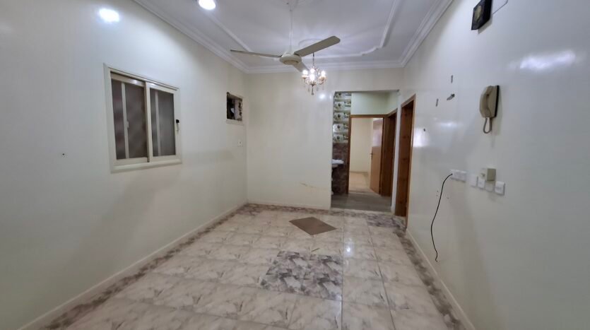 شقه للايجار خميس مشيط