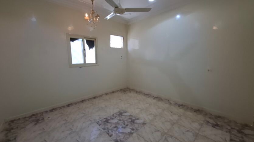 شقه للايجار خميس مشيط