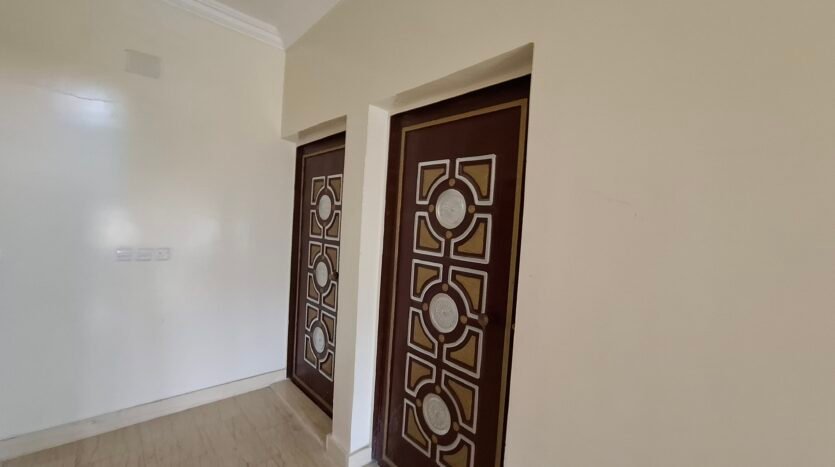 شقه للايجار خميس مشيط