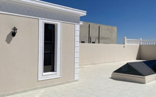 روفين للبيع في المحالة – موقع مميز ومساحة واسعة 🔹