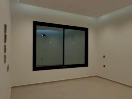 للإيجار شقة دور أول – حي البديع