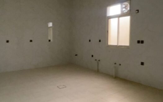 🏡 فلتين للبيع – بناء شخصي بإشراف هندسي معتمد